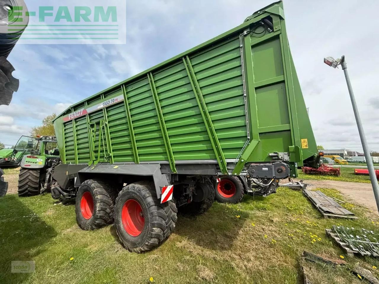 Fendt tigo 70 pr nur 774 fuhren bzw 76 stunden und mit 750/45 r26,5 bereifung - Samoutovarni vagon: slika Fendt tigo 70 pr nur 774 fuhren bzw 76 stunden und mit 750/45 r26,5 bereifung - Samoutovarni vagon Fendt tigo 70 pr nur 774 fuhren bzw 76 stunden und mit 750/45 r26,5 bereifung - Samoutovarni vagon: slika Fendt tigo 70 pr nur 774 fuhren bzw 76 stunden und mit 750/45 r26,5 bereifung - Samoutovarni vagon