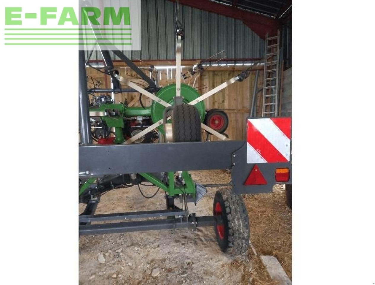 Fendt twister 13010 t - Prevrtač sijena/ Grabulje: slika Fendt twister 13010 t - Prevrtač sijena/ Grabulje Fendt twister 13010 t - Prevrtač sijena/ Grabulje: slika Fendt twister 13010 t - Prevrtač sijena/ Grabulje