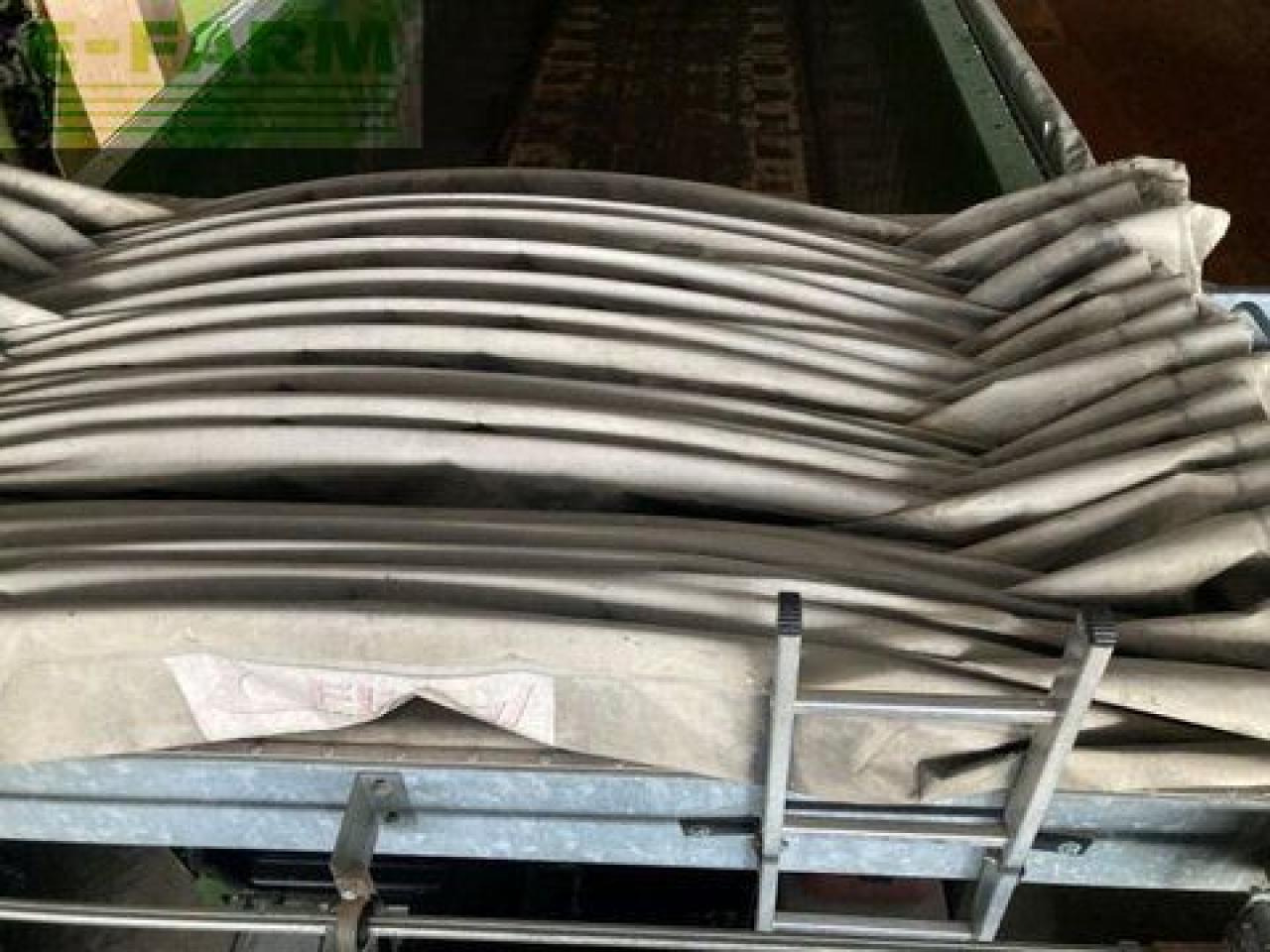 Fliegl abschiebesattelauflieger 3108 - Nagibna prikolica za poljoprivredna gospodarstva/ Istovarivač: slika Fliegl abschiebesattelauflieger 3108 - Nagibna prikolica za poljoprivredna gospodarstva/ Istovarivač Fliegl abschiebesattelauflieger 3108 - Nagibna prikolica za poljoprivredna gospodarstva/ Istovarivač: slika Fliegl abschiebesattelauflieger 3108 - Nagibna prikolica za poljoprivredna gospodarstva/ Istovarivač