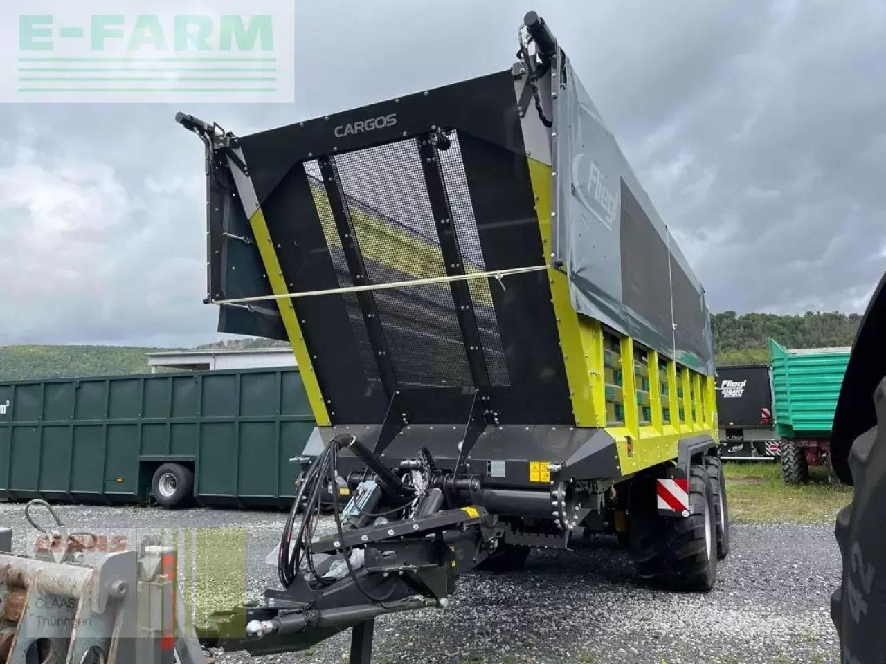 Fliegl cargos 750 trend - Nagibna prikolica za poljoprivredna gospodarstva/ Istovarivač: slika Fliegl cargos 750 trend - Nagibna prikolica za poljoprivredna gospodarstva/ Istovarivač Fliegl cargos 750 trend - Nagibna prikolica za poljoprivredna gospodarstva/ Istovarivač: slika Fliegl cargos 750 trend - Nagibna prikolica za poljoprivredna gospodarstva/ Istovarivač