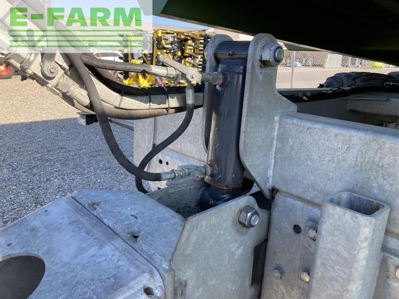 Fliegl tmk 273 fox - Nagibna prikolica za poljoprivredna gospodarstva/ Istovarivač: slika Fliegl tmk 273 fox - Nagibna prikolica za poljoprivredna gospodarstva/ Istovarivač Fliegl tmk 273 fox - Nagibna prikolica za poljoprivredna gospodarstva/ Istovarivač: slika Fliegl tmk 273 fox - Nagibna prikolica za poljoprivredna gospodarstva/ Istovarivač