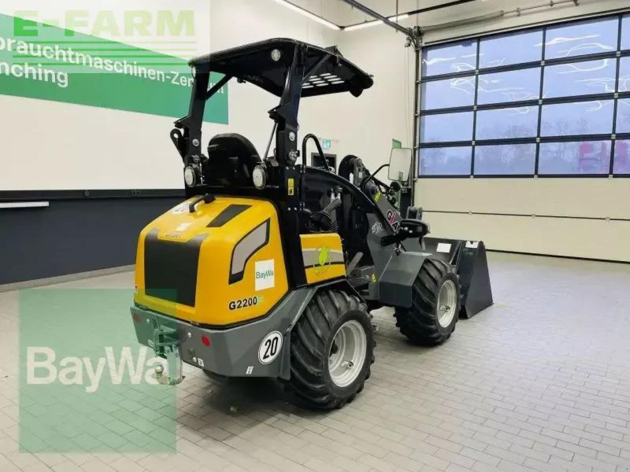 Giant g2200e elektro-hoflader - Mini bager: slika Giant g2200e elektro-hoflader - Mini bager Giant g2200e elektro-hoflader - Mini bager: slika Giant g2200e elektro-hoflader - Mini bager