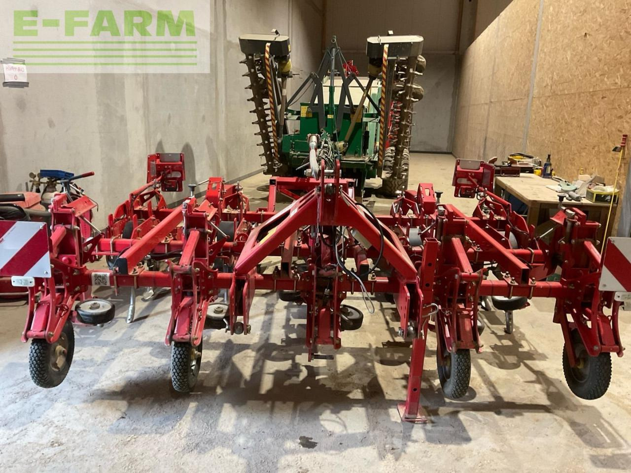 Grimme GH4 Öko - Kombajn za krumpir: slika Grimme GH4 Öko - Kombajn za krumpir Grimme GH4 Öko - Kombajn za krumpir: slika Grimme GH4 Öko - Kombajn za krumpir