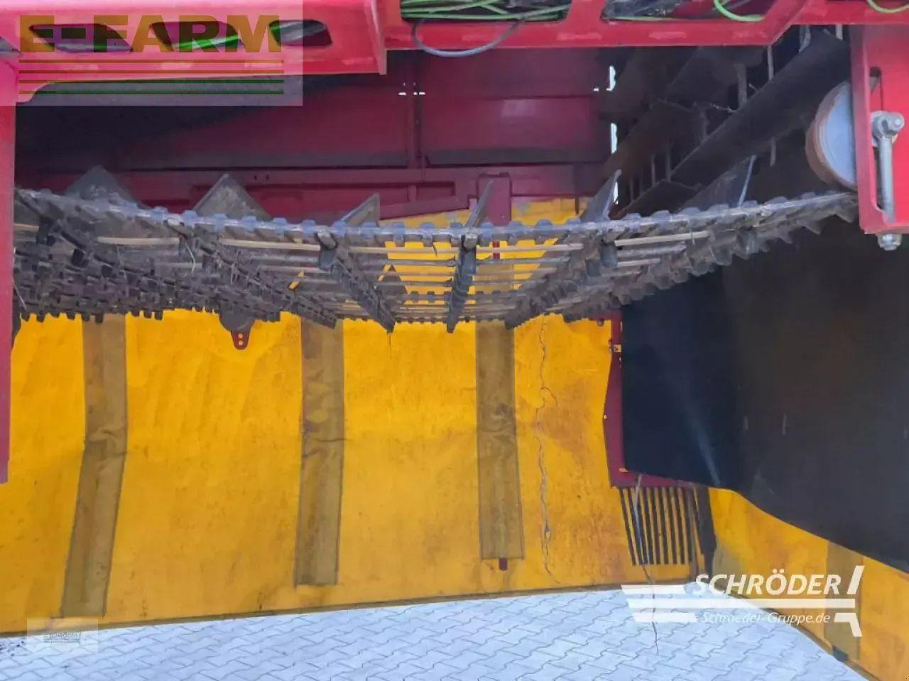 Grimme evo 280 - Kombajn za krumpir: slika Grimme evo 280 - Kombajn za krumpir Grimme evo 280 - Kombajn za krumpir: slika Grimme evo 280 - Kombajn za krumpir