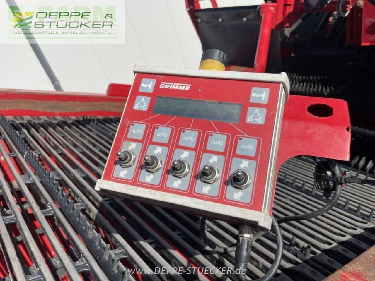 Kombajn za krumpir Grimme evo 280: slika Kombajn za krumpir Grimme evo 280 Kombajn za krumpir Grimme evo 280: slika Kombajn za krumpir Grimme evo 280