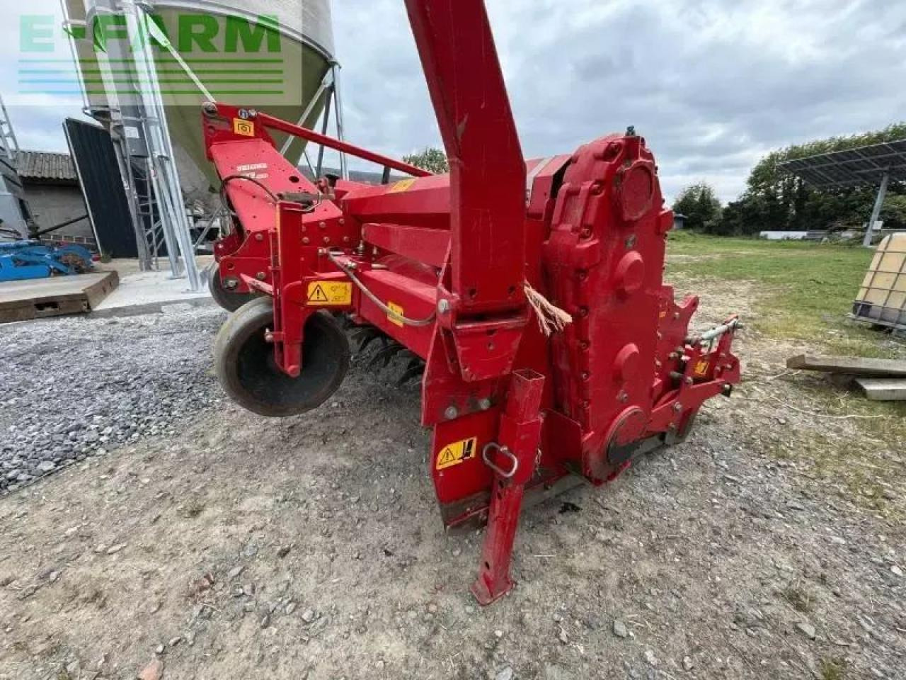 Grimme gf400 - Oprema za obradu tla: slika Grimme gf400 - Oprema za obradu tla Grimme gf400 - Oprema za obradu tla: slika Grimme gf400 - Oprema za obradu tla