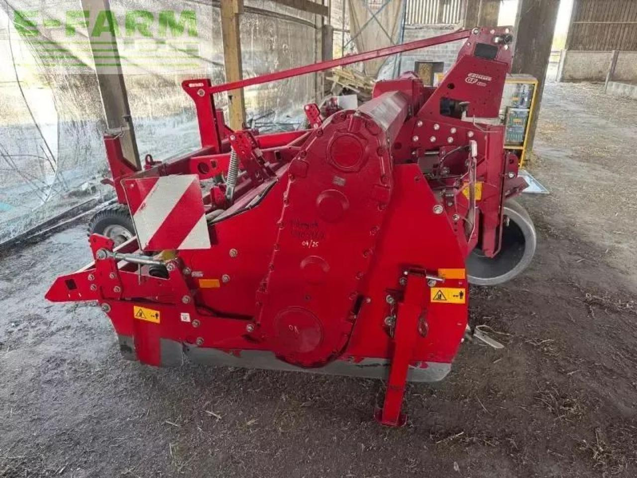 Grimme gf400 - Oprema za obradu tla: slika Grimme gf400 - Oprema za obradu tla Grimme gf400 - Oprema za obradu tla: slika Grimme gf400 - Oprema za obradu tla
