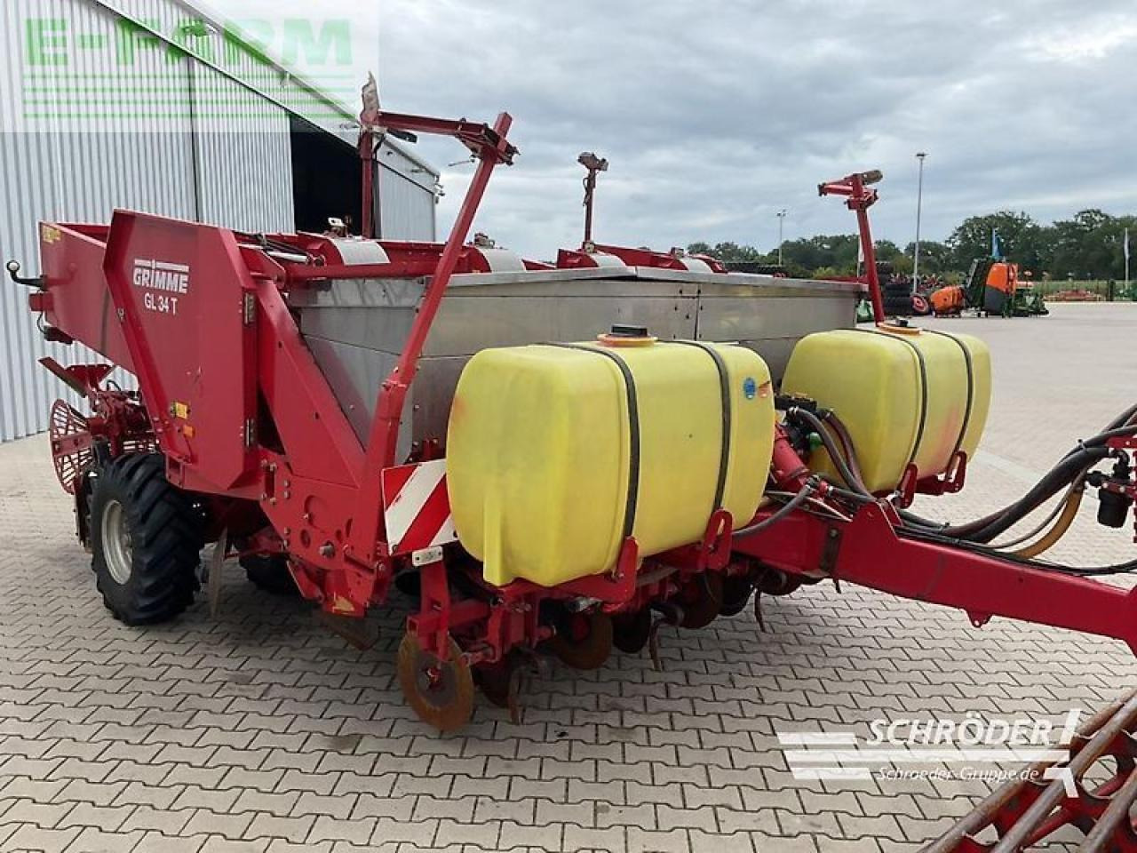 Grimme gl 34 t - Kombajn za krumpir: slika Grimme gl 34 t - Kombajn za krumpir Grimme gl 34 t - Kombajn za krumpir: slika Grimme gl 34 t - Kombajn za krumpir