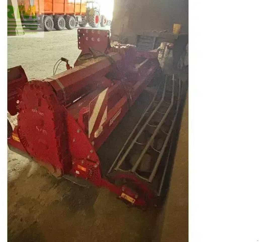Grimme gr300 - Oprema za obradu tla: slika Grimme gr300 - Oprema za obradu tla Grimme gr300 - Oprema za obradu tla: slika Grimme gr300 - Oprema za obradu tla