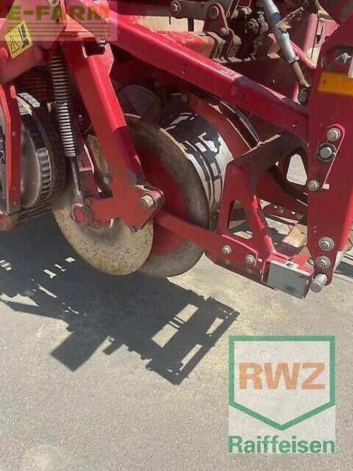 Grimme kartoffelvollernter se - Kombajn za krumpir: slika Grimme kartoffelvollernter se - Kombajn za krumpir Grimme kartoffelvollernter se - Kombajn za krumpir: slika Grimme kartoffelvollernter se - Kombajn za krumpir