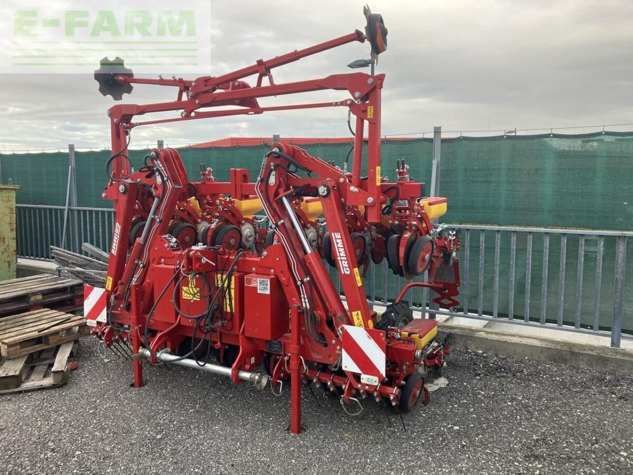 Grimme matrix 1200 - Precizna sijačica: slika Grimme matrix 1200 - Precizna sijačica Grimme matrix 1200 - Precizna sijačica: slika Grimme matrix 1200 - Precizna sijačica