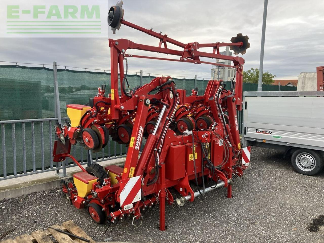 Grimme matrix 1200 - Precizna sijačica: slika Grimme matrix 1200 - Precizna sijačica Grimme matrix 1200 - Precizna sijačica: slika Grimme matrix 1200 - Precizna sijačica