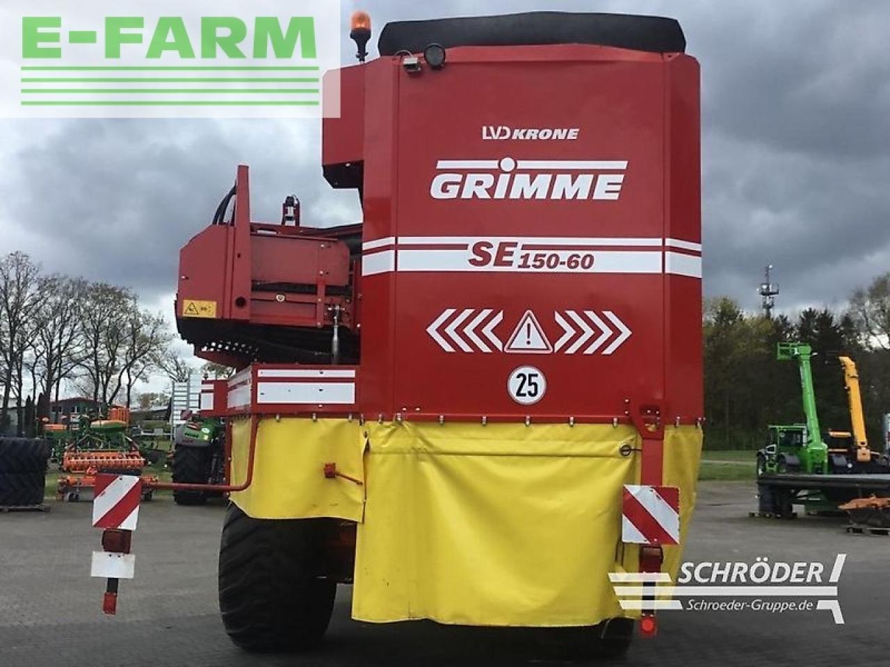 Grimme se 150-60 - Kombajn za krumpir: slika Grimme se 150-60 - Kombajn za krumpir Grimme se 150-60 - Kombajn za krumpir: slika Grimme se 150-60 - Kombajn za krumpir