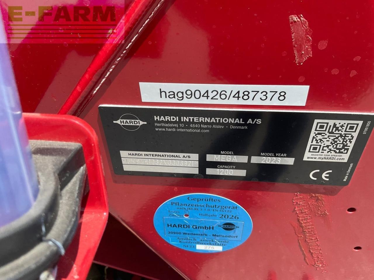 Vučena prskalica Hardi Mega 1200: slika Vučena prskalica Hardi Mega 1200