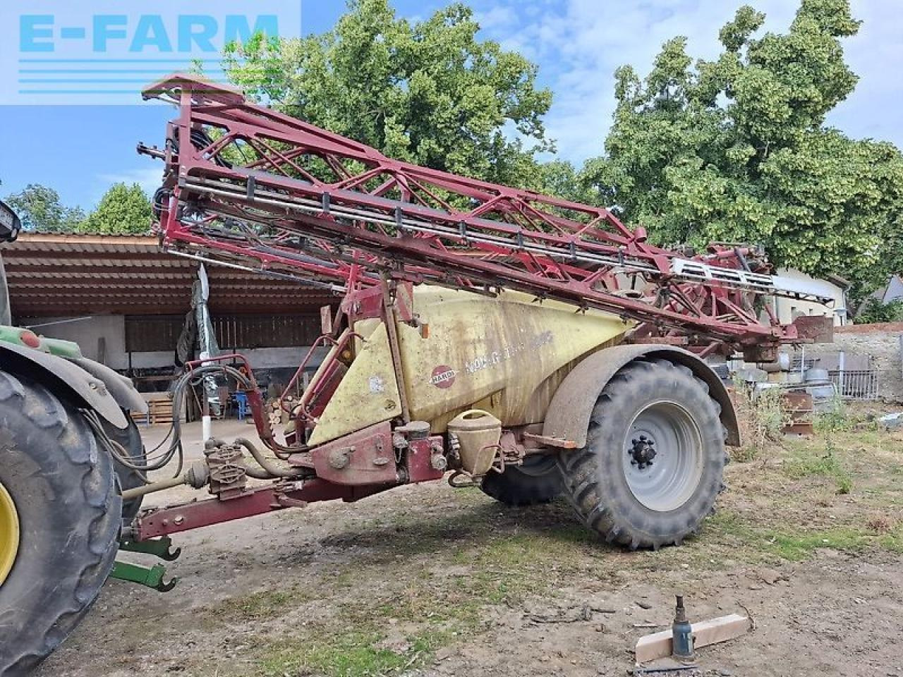 Hardi navigator 4000 - Vučena prskalica: slika Hardi navigator 4000 - Vučena prskalica Hardi navigator 4000 - Vučena prskalica: slika Hardi navigator 4000 - Vučena prskalica