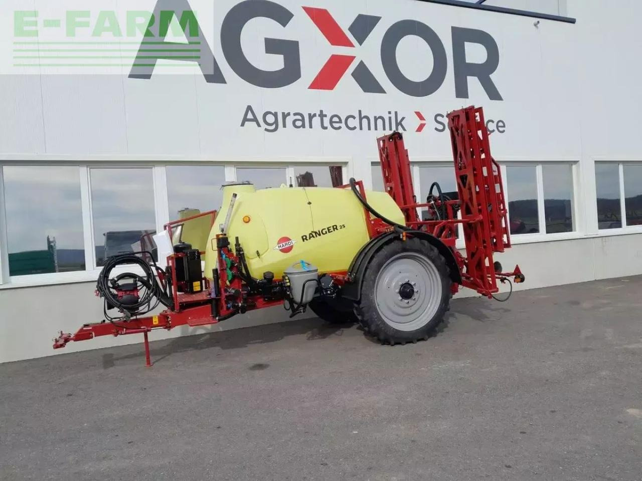 Hardi ranger 2500 - Vučena prskalica: slika Hardi ranger 2500 - Vučena prskalica Hardi ranger 2500 - Vučena prskalica: slika Hardi ranger 2500 - Vučena prskalica