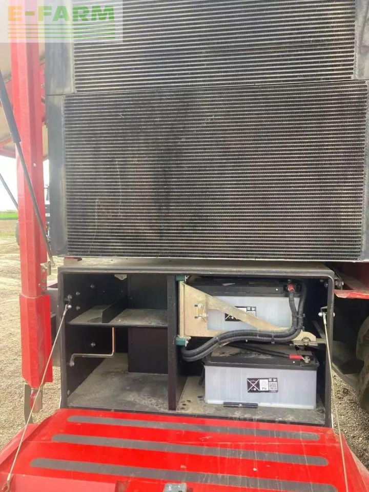 Holmer t4-30 - Kombajn za šećernu repu: slika Holmer t4-30 - Kombajn za šećernu repu Holmer t4-30 - Kombajn za šećernu repu: slika Holmer t4-30 - Kombajn za šećernu repu