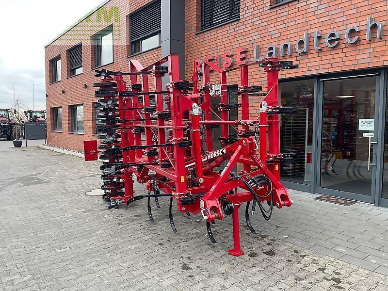 Horsch cruiser 5 sl - Kultivator: slika Horsch cruiser 5 sl - Kultivator Horsch cruiser 5 sl - Kultivator: slika Horsch cruiser 5 sl - Kultivator