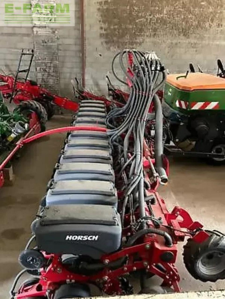 Horsch maestro 12rv - Precizna sijačica: slika Horsch maestro 12rv - Precizna sijačica Horsch maestro 12rv - Precizna sijačica: slika Horsch maestro 12rv - Precizna sijačica