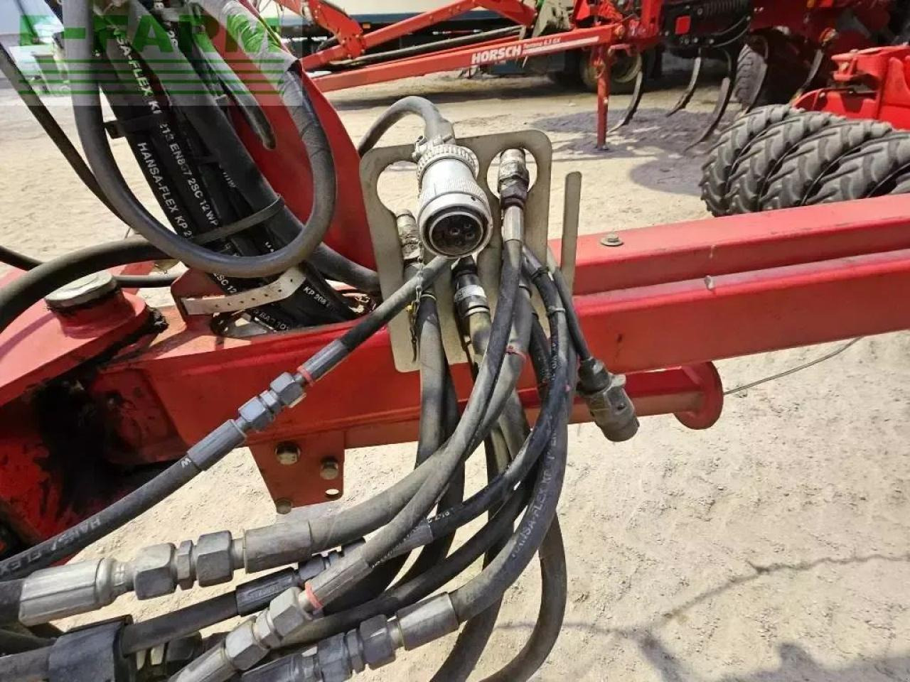 Horsch pronto 4 dc - Kombajn i sijačica: slika Horsch pronto 4 dc - Kombajn i sijačica Horsch pronto 4 dc - Kombajn i sijačica: slika Horsch pronto 4 dc - Kombajn i sijačica