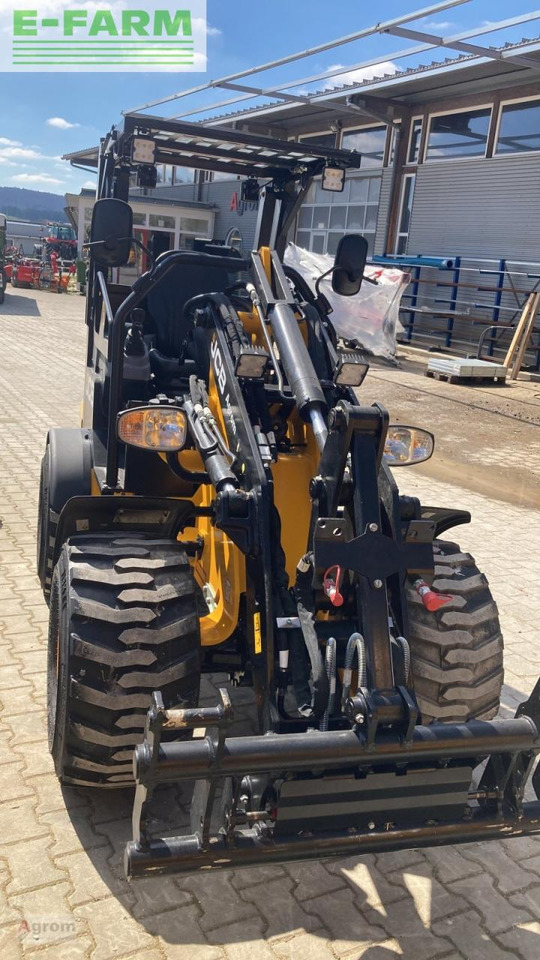 JCB 403 - Utovarivač na kotačima: slika JCB 403 - Utovarivač na kotačima JCB 403 - Utovarivač na kotačima: slika JCB 403 - Utovarivač na kotačima