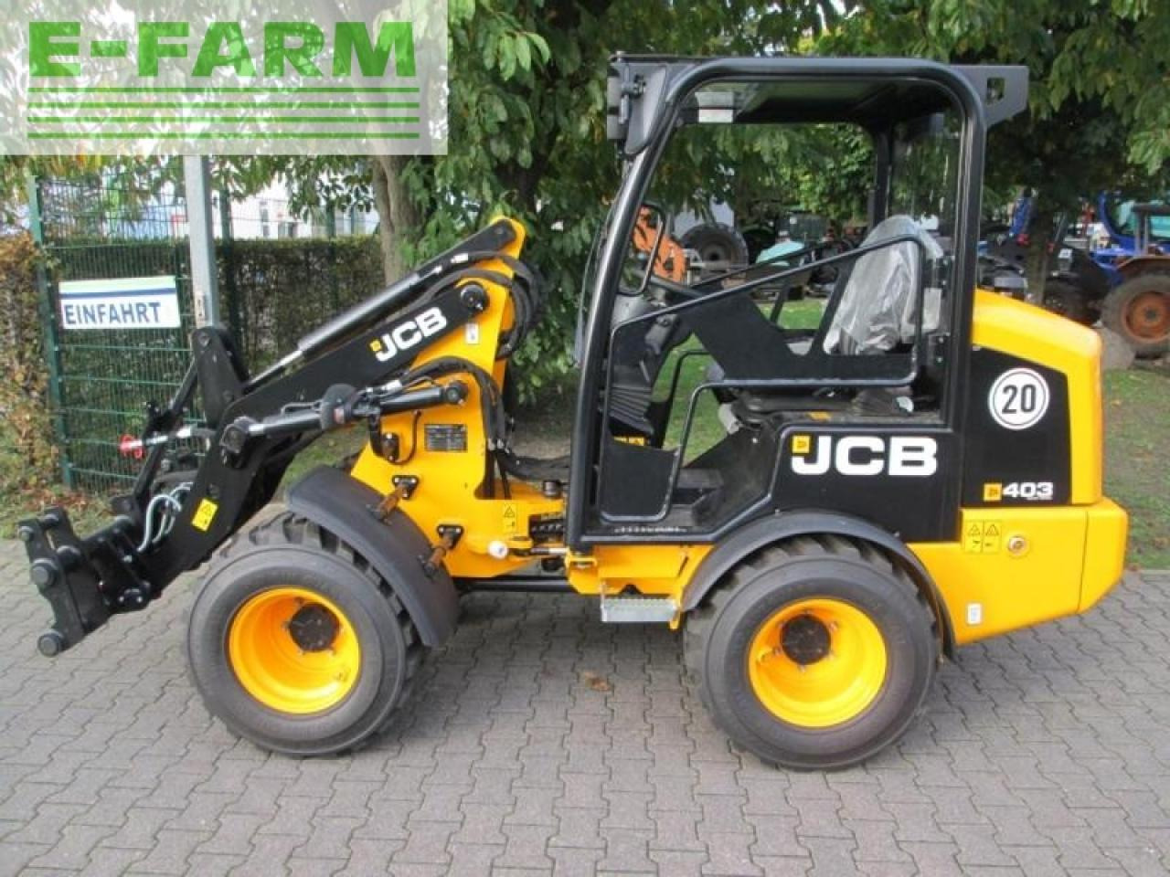 JCB 403 - Utovarivač na kotačima: slika JCB 403 - Utovarivač na kotačima JCB 403 - Utovarivač na kotačima: slika JCB 403 - Utovarivač na kotačima