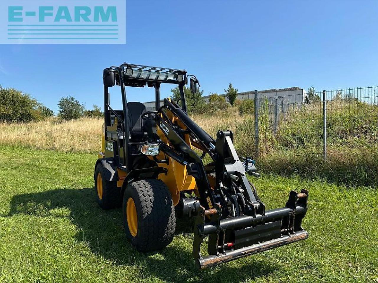 JCB 403 plus mit fahrerschutzdach - Mini bager: slika JCB 403 plus mit fahrerschutzdach - Mini bager JCB 403 plus mit fahrerschutzdach - Mini bager: slika JCB 403 plus mit fahrerschutzdach - Mini bager