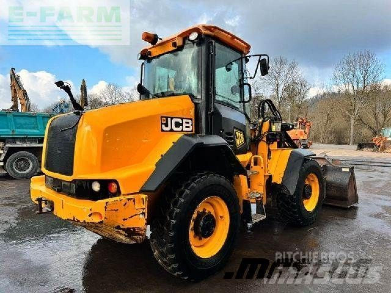 JCB 411 t4 **bj. 2015 *7048h/sw/gabel - Mini bager: slika JCB 411 t4 **bj. 2015 *7048h/sw/gabel - Mini bager JCB 411 t4 **bj. 2015 *7048h/sw/gabel - Mini bager: slika JCB 411 t4 **bj. 2015 *7048h/sw/gabel - Mini bager