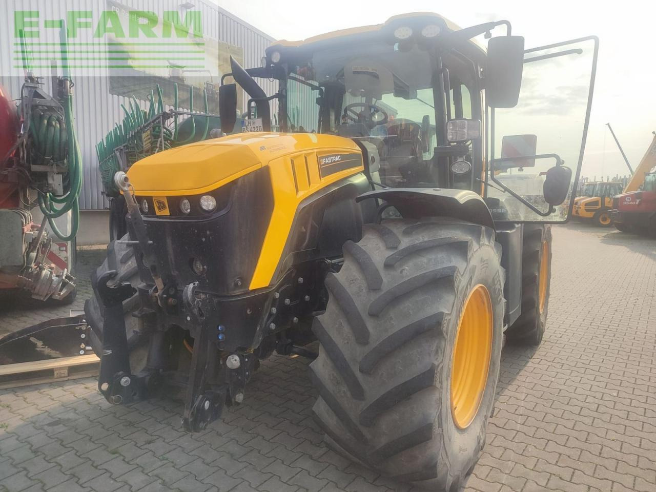 JCB 4220 fastrac - Traktor: slika JCB 4220 fastrac - Traktor JCB 4220 fastrac - Traktor: slika JCB 4220 fastrac - Traktor