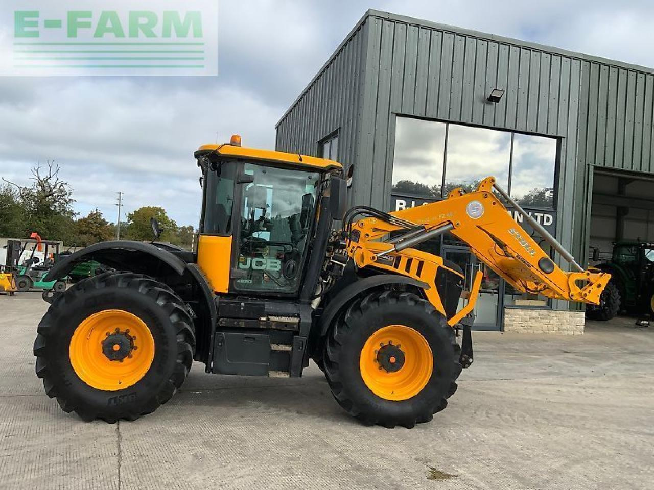 JCB 4220 fastrac (st24632) - Traktor: slika JCB 4220 fastrac (st24632) - Traktor JCB 4220 fastrac (st24632) - Traktor: slika JCB 4220 fastrac (st24632) - Traktor