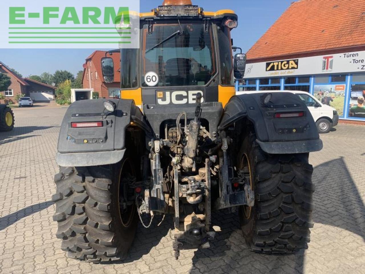 JCB 4220 fasttrac mit jd-autotrac vorbereitung + stoll konsolen - Traktor: slika JCB 4220 fasttrac mit jd-autotrac vorbereitung + stoll konsolen - Traktor JCB 4220 fasttrac mit jd-autotrac vorbereitung + stoll konsolen - Traktor: slika JCB 4220 fasttrac mit jd-autotrac vorbereitung + stoll konsolen - Traktor