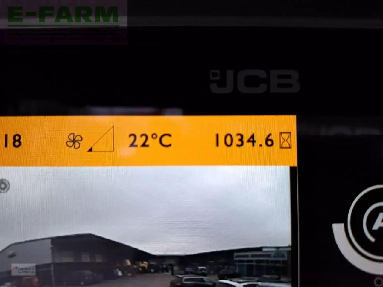 Mini bager JCB 427 agri: slika Mini bager JCB 427 agri