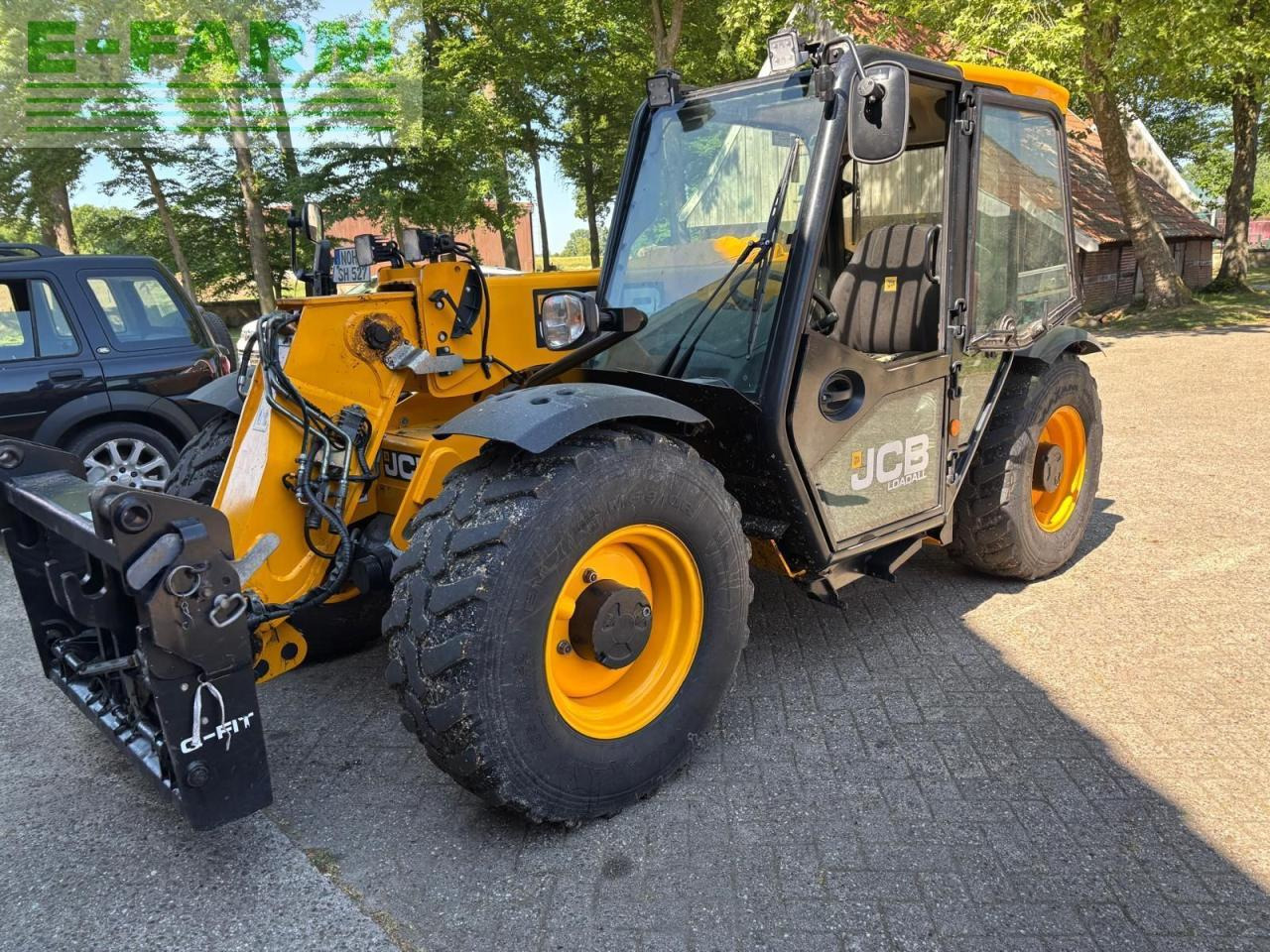 JCB 527-58 agri - Teleskopski rukovatelj: slika JCB 527-58 agri - Teleskopski rukovatelj JCB 527-58 agri - Teleskopski rukovatelj: slika JCB 527-58 agri - Teleskopski rukovatelj