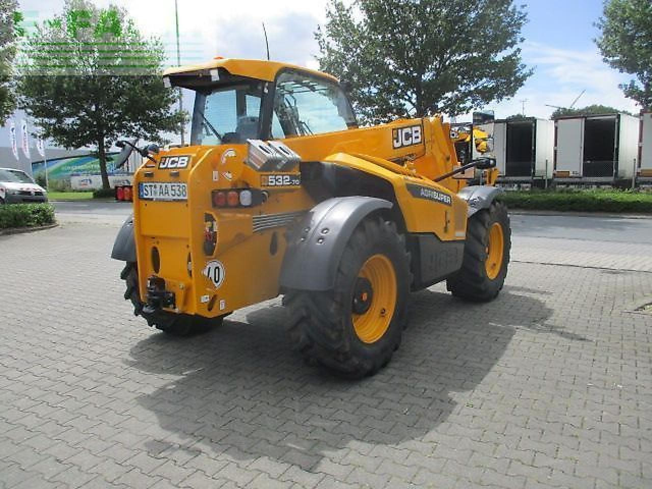JCB 532-70 agri super - Teleskopski rukovatelj: slika JCB 532-70 agri super - Teleskopski rukovatelj JCB 532-70 agri super - Teleskopski rukovatelj: slika JCB 532-70 agri super - Teleskopski rukovatelj