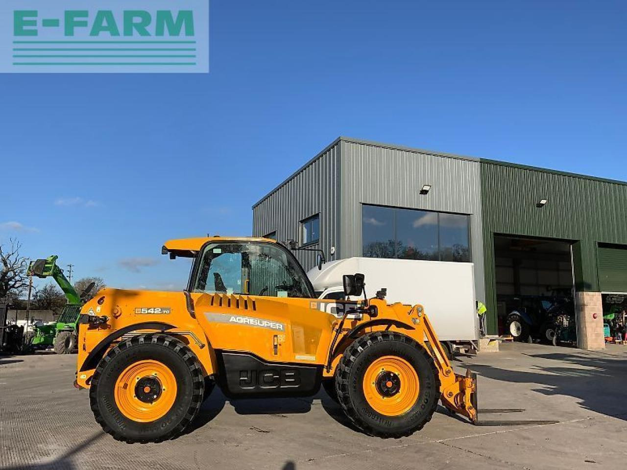 JCB 542-70 agri super telehandler (st25190) - Mini bager: slika JCB 542-70 agri super telehandler (st25190) - Mini bager JCB 542-70 agri super telehandler (st25190) - Mini bager: slika JCB 542-70 agri super telehandler (st25190) - Mini bager