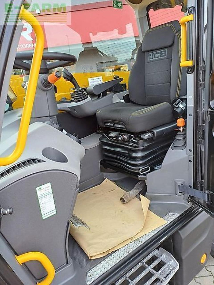 JCB 542-70 agrixtra - Utovarivač na kotačima: slika JCB 542-70 agrixtra - Utovarivač na kotačima JCB 542-70 agrixtra - Utovarivač na kotačima: slika JCB 542-70 agrixtra - Utovarivač na kotačima