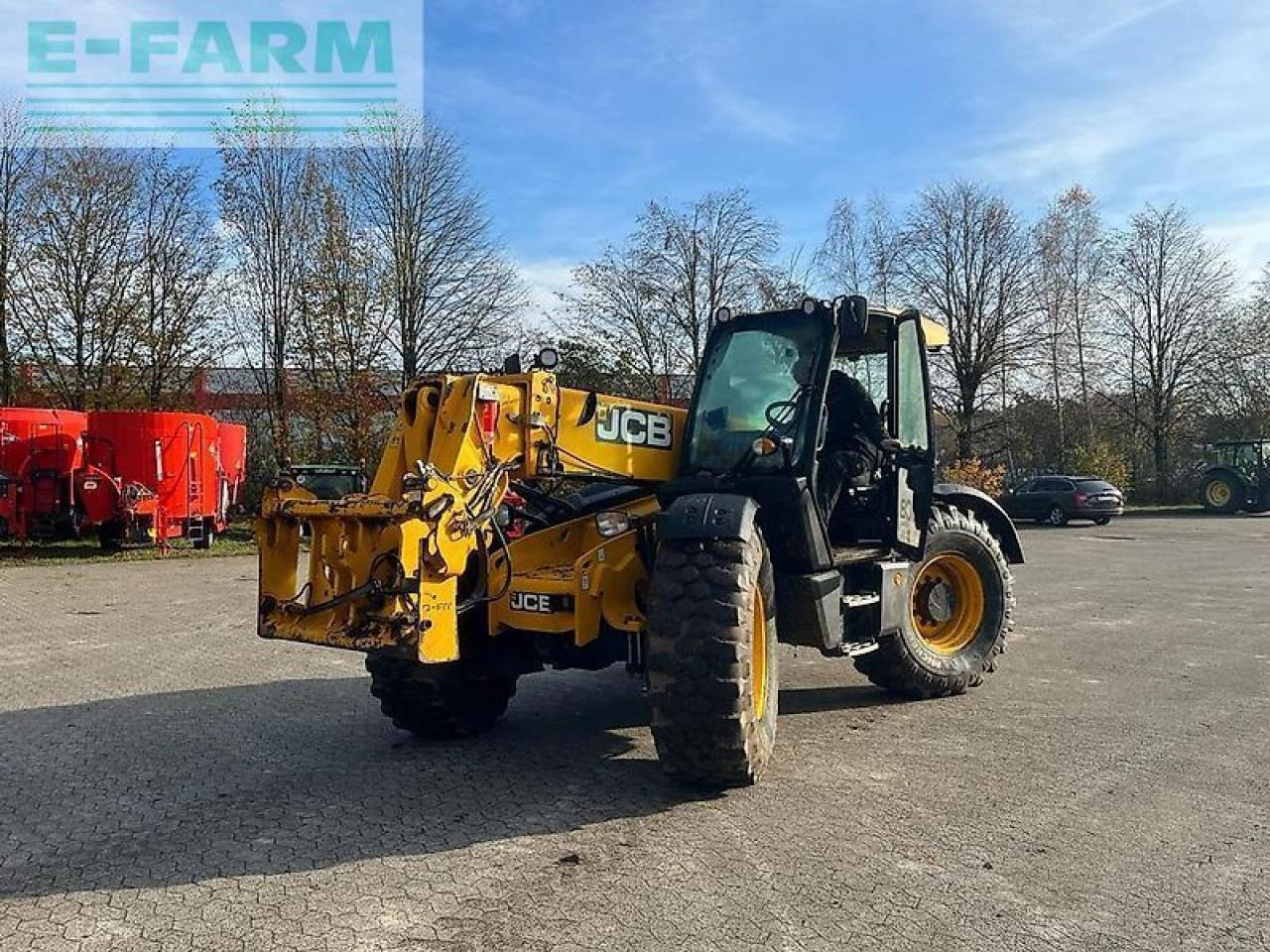 JCB 560-80 agri super - Teleskopski rukovatelj: slika JCB 560-80 agri super - Teleskopski rukovatelj JCB 560-80 agri super - Teleskopski rukovatelj: slika JCB 560-80 agri super - Teleskopski rukovatelj