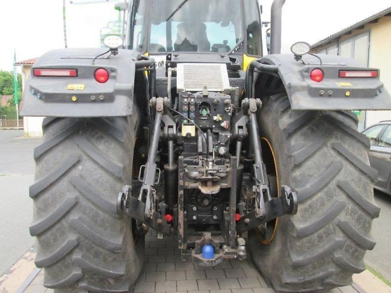 JCB 8330 - Traktor: slika JCB 8330 - Traktor JCB 8330 - Traktor: slika JCB 8330 - Traktor