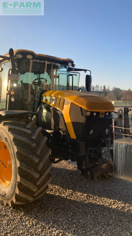 JCB Fastrac 4220 - Traktor: slika JCB Fastrac 4220 - Traktor JCB Fastrac 4220 - Traktor: slika JCB Fastrac 4220 - Traktor