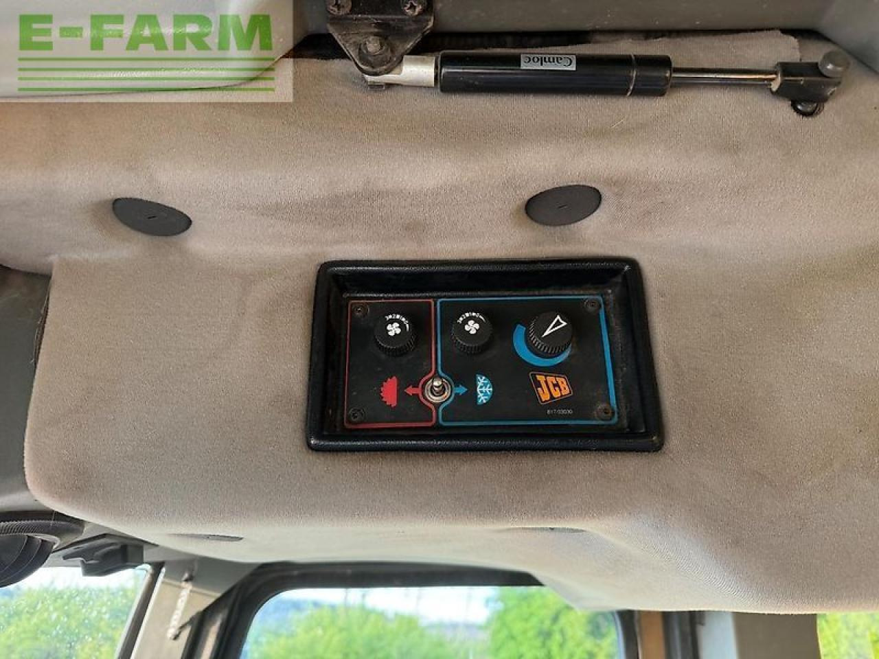 JCB fastrac 185 / 65 - Traktor: slika JCB fastrac 185 / 65 - Traktor JCB fastrac 185 / 65 - Traktor: slika JCB fastrac 185 / 65 - Traktor