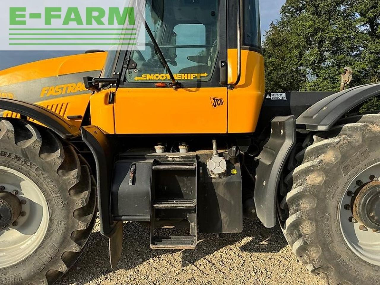 JCB fastrac 3185 smothshift - Traktor: slika JCB fastrac 3185 smothshift - Traktor JCB fastrac 3185 smothshift - Traktor: slika JCB fastrac 3185 smothshift - Traktor
