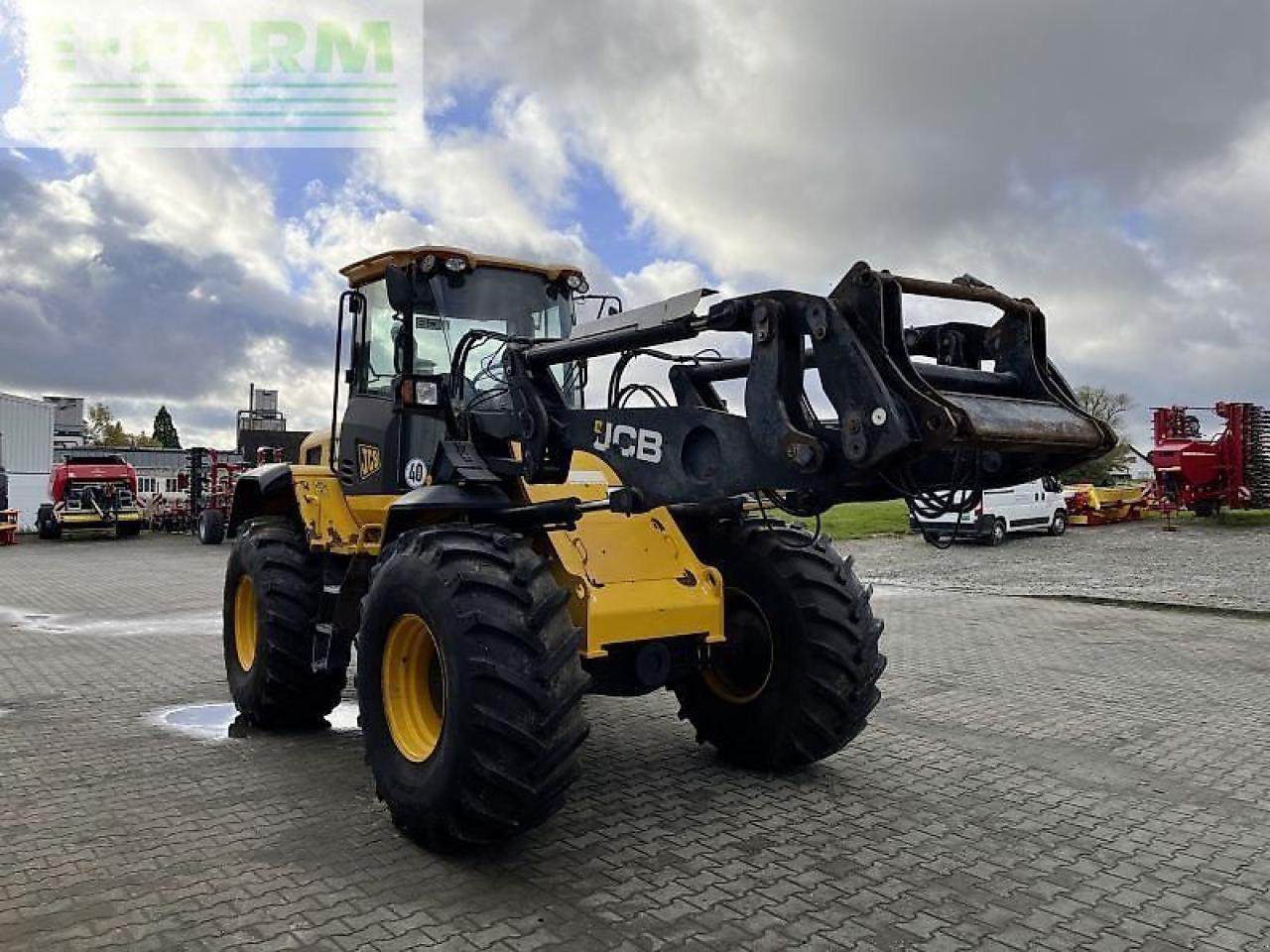 JCB gebr. radlader 426 agri - Mini bager: slika JCB gebr. radlader 426 agri - Mini bager JCB gebr. radlader 426 agri - Mini bager: slika JCB gebr. radlader 426 agri - Mini bager