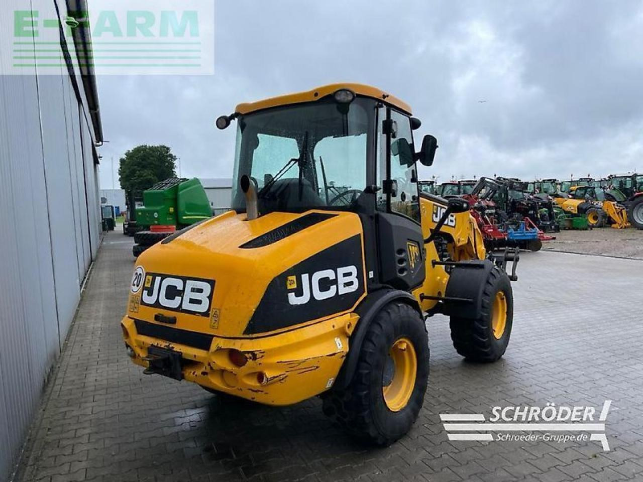 JCB tm 180 agri - Utovarivač na kotačima: slika JCB tm 180 agri - Utovarivač na kotačima JCB tm 180 agri - Utovarivač na kotačima: slika JCB tm 180 agri - Utovarivač na kotačima