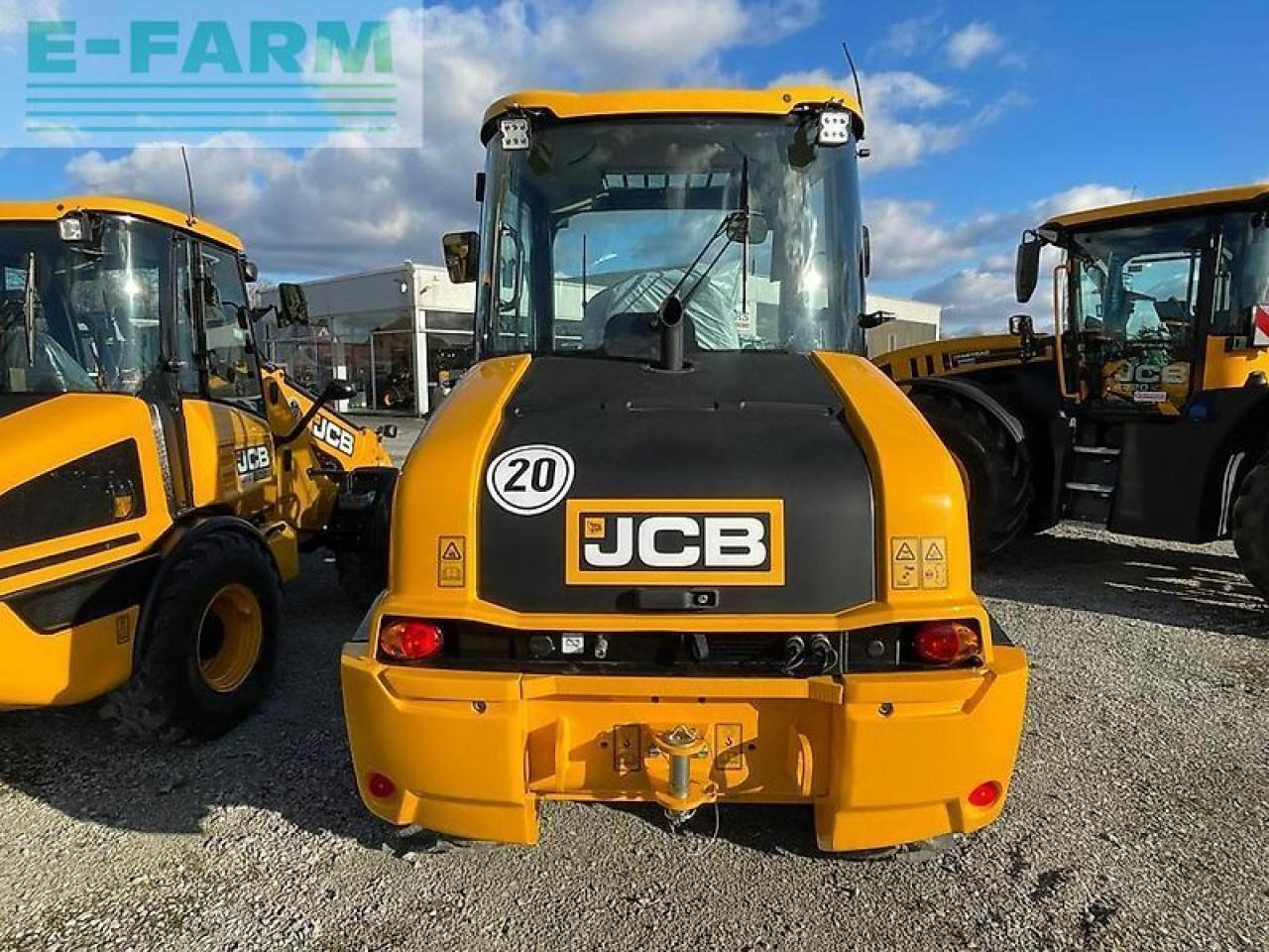 JCB tm 220 agri - Utovarivač na kotačima: slika JCB tm 220 agri - Utovarivač na kotačima JCB tm 220 agri - Utovarivač na kotačima: slika JCB tm 220 agri - Utovarivač na kotačima