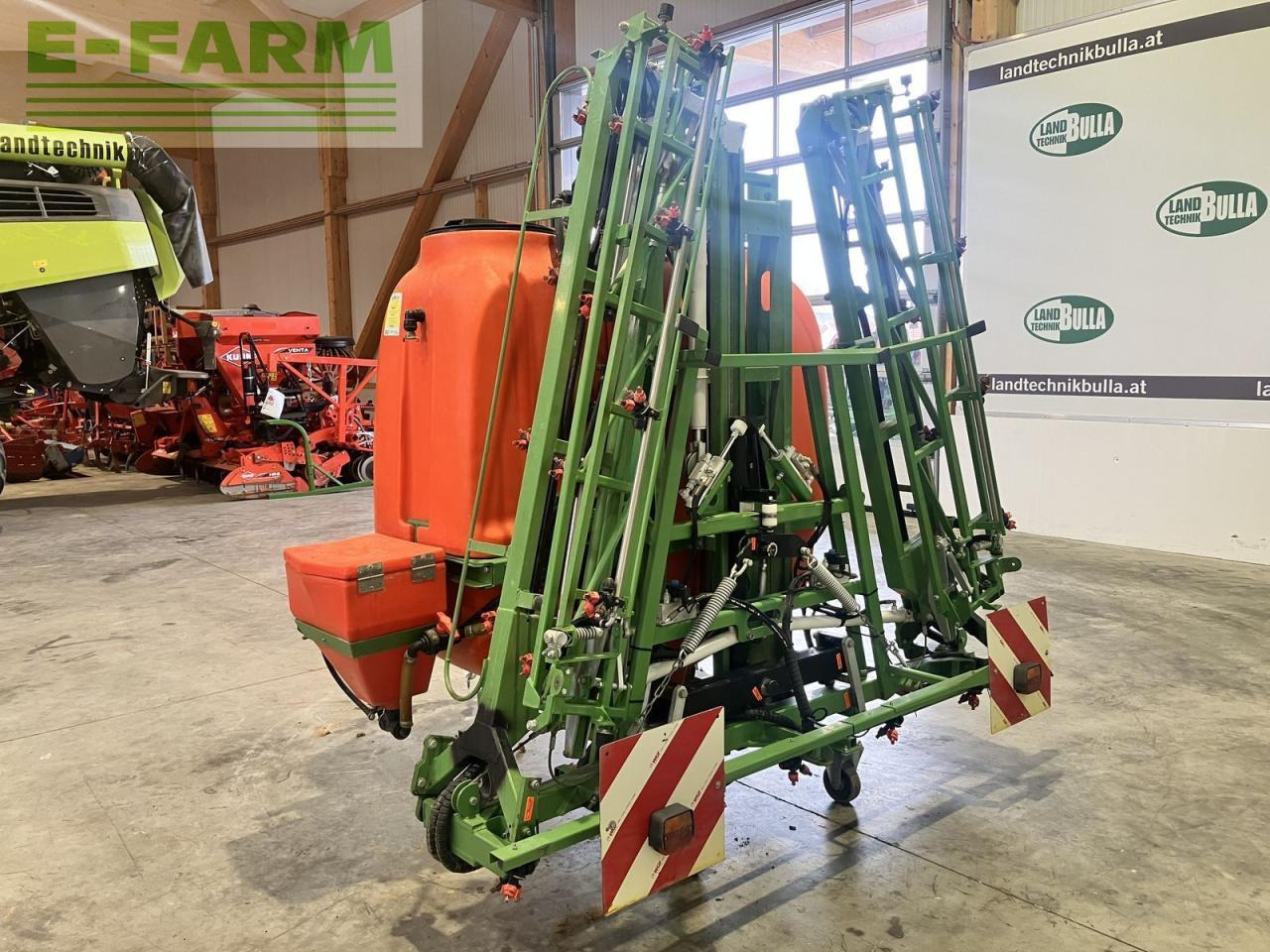 Jessernigg ass - 15 meter - 1200 liter - Vučena prskalica: slika Jessernigg ass - 15 meter - 1200 liter - Vučena prskalica Jessernigg ass - 15 meter - 1200 liter - Vučena prskalica: slika Jessernigg ass - 15 meter - 1200 liter - Vučena prskalica