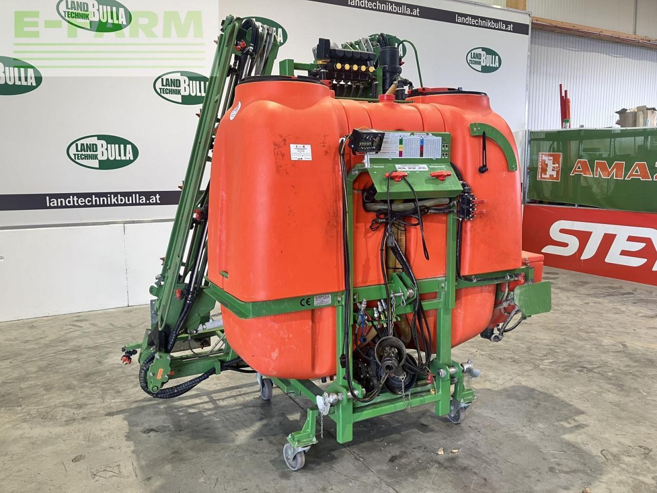 Jessernigg ass - 15 meter - 1200 liter - Vučena prskalica: slika Jessernigg ass - 15 meter - 1200 liter - Vučena prskalica Jessernigg ass - 15 meter - 1200 liter - Vučena prskalica: slika Jessernigg ass - 15 meter - 1200 liter - Vučena prskalica