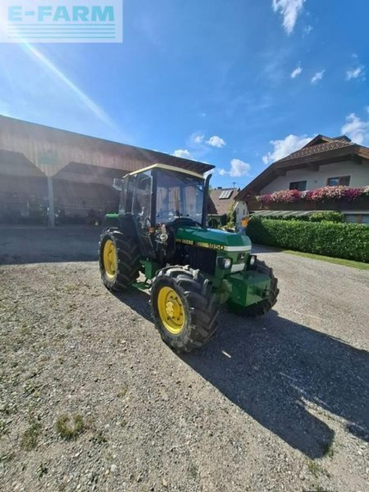 John Deere 1850 a cc2/30 - Traktor: slika John Deere 1850 a cc2/30 - Traktor John Deere 1850 a cc2/30 - Traktor: slika John Deere 1850 a cc2/30 - Traktor