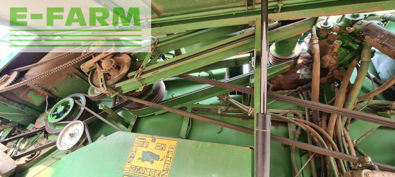 Kombajn za žetvu John Deere 2266: slika Kombajn za žetvu John Deere 2266
