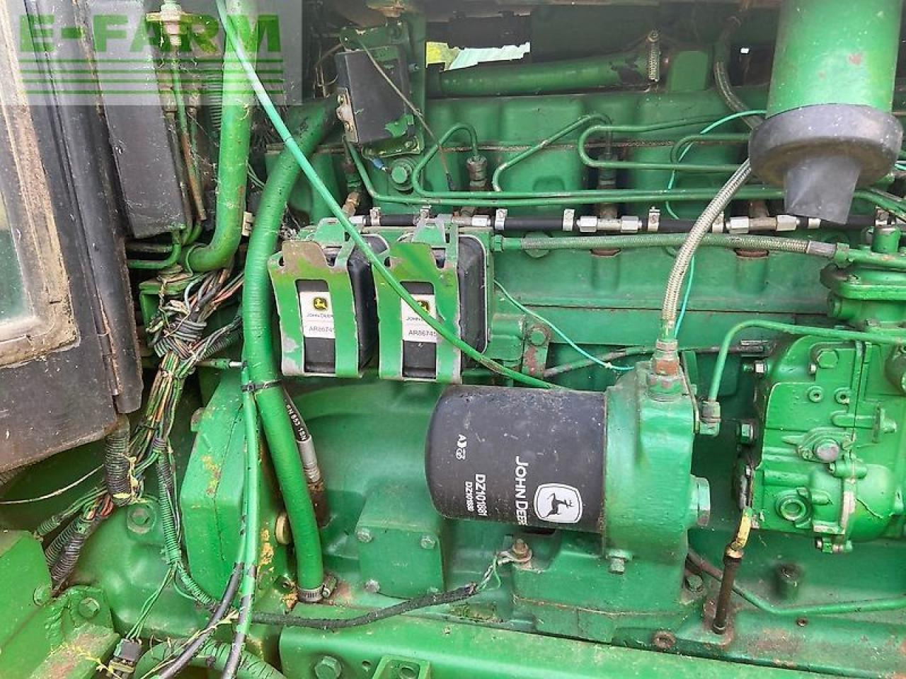 Traktor John Deere 4650: slika Traktor John Deere 4650