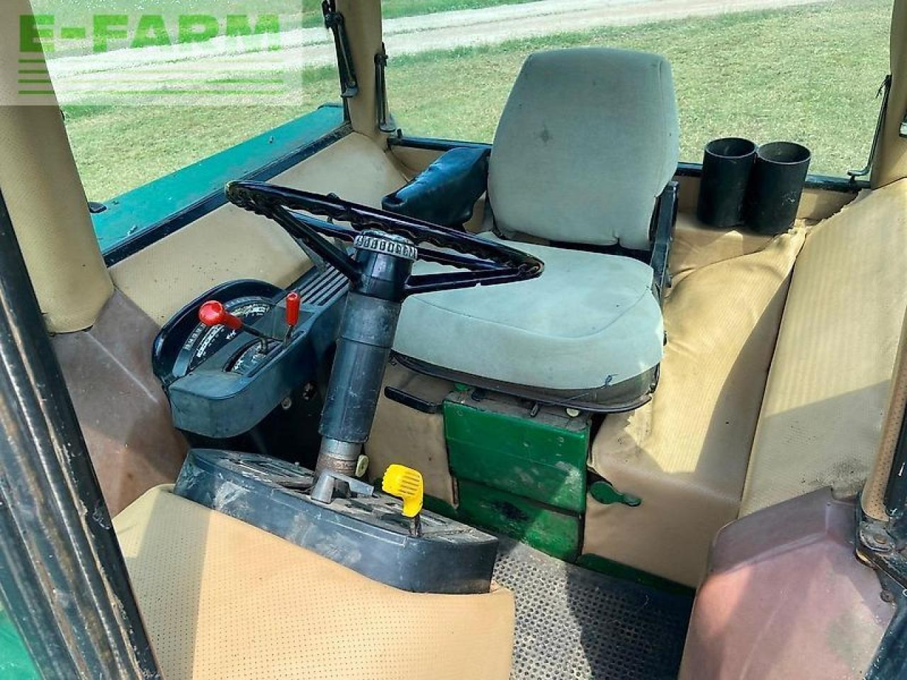 Traktor John Deere 4650: slika Traktor John Deere 4650